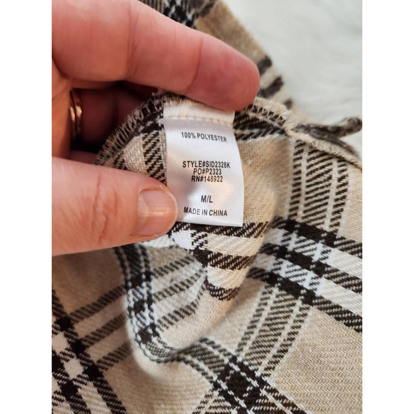 Saints & Hearts Womens Blouse Beige Black Plaid Button Long Sleeve Boyfriend M‎ - Picture 6 of 6